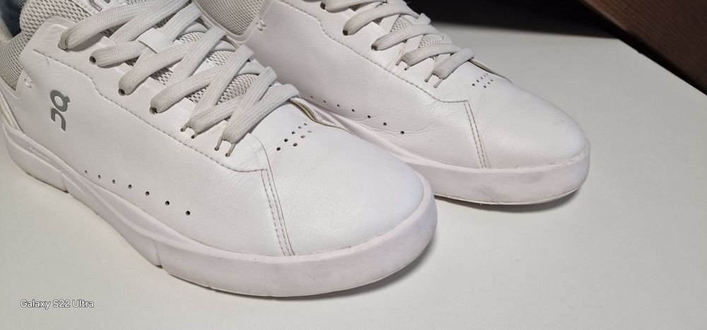 Шкіряні кросівки On cloud 43 розмір