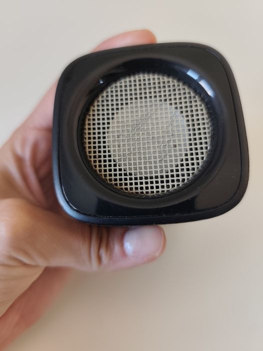 Coluna Bluetooth Portátil Philips - Modelo BT100