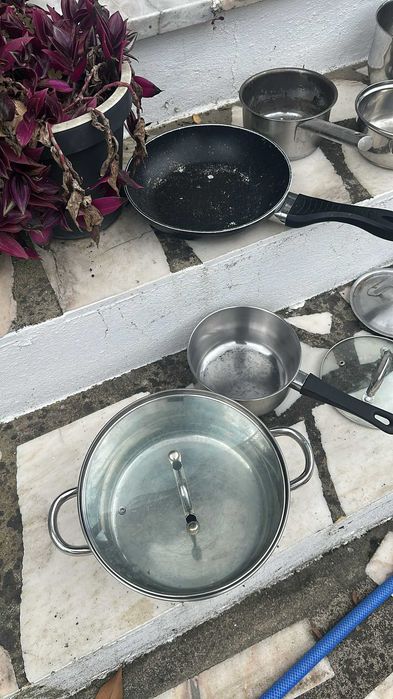 Conjunto de Várias Panelas e tachos