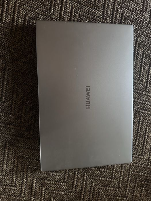 Huawei matebook d14 srebrny