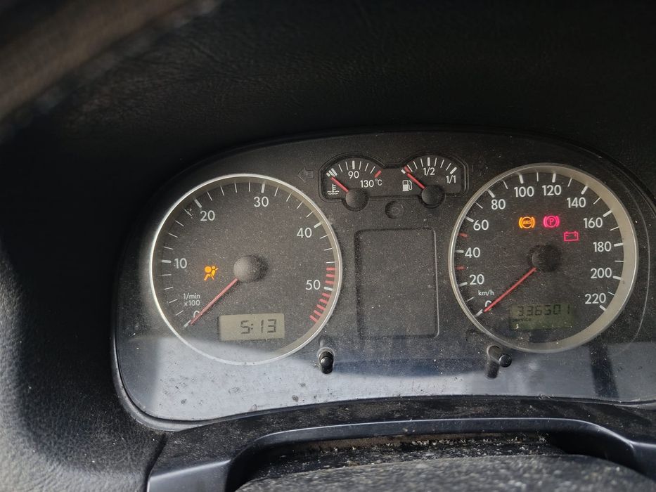 Vendo carro vw 4 em bom estado