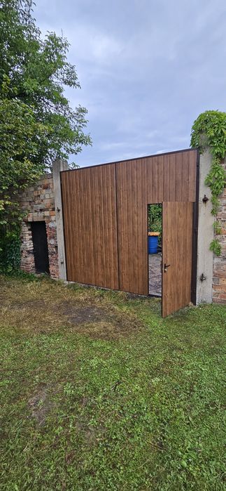 Bramy garażowe drzwi garażowe stalowe wrota wierzeje do stodoły obory