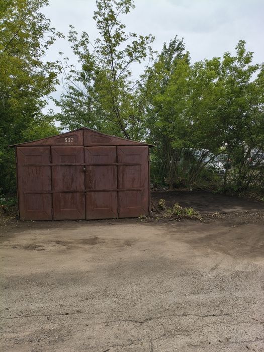Гараж для автомобіля
