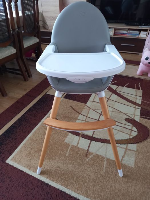 Krzesełko do karmienia Kinderkraft Fini 2w1