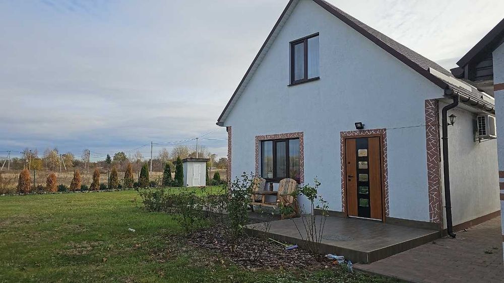 Новий будинок в місті Березань – є все! є відеоогляд будинку