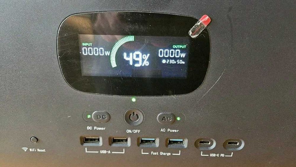 Growatt Infinity 1500 stacja zasilania / generator solarny