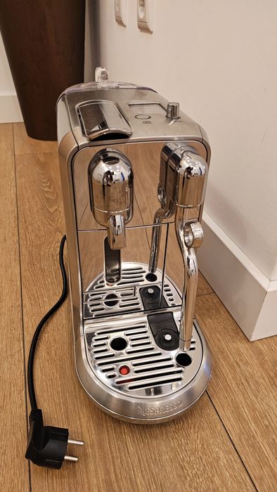 Nespresso Creatista Plus