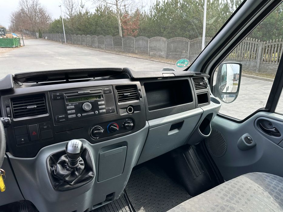 Ford Transit Blaszak 2010 L2H3