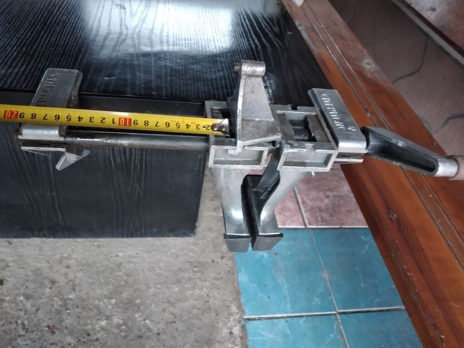 Лещата столярні "Спрут 110"