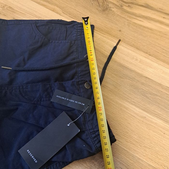 Reserved 110 spodnie jogger