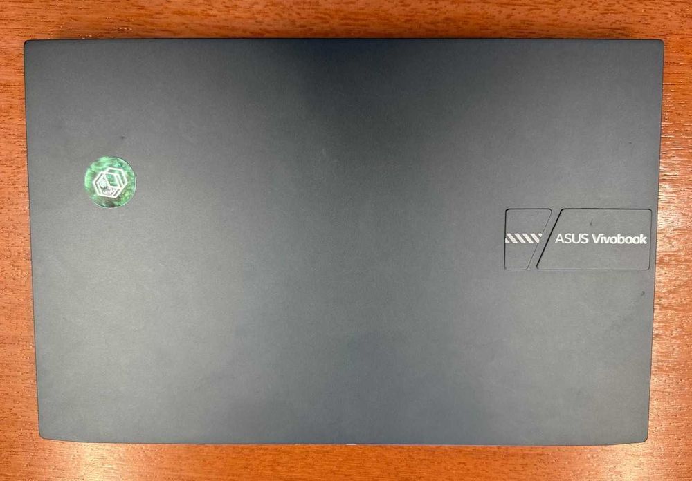 Portátil ASUS Vivobook Pro M6500Q