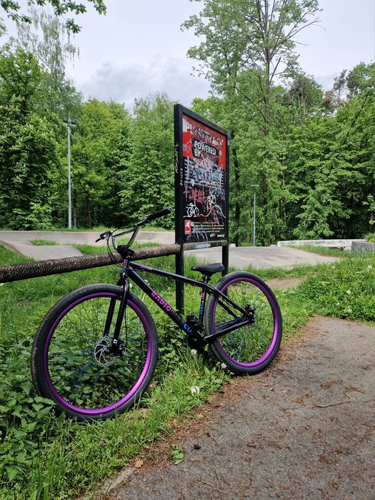 Rower Radio Legion 29 Black/Purple BMX Wheelie