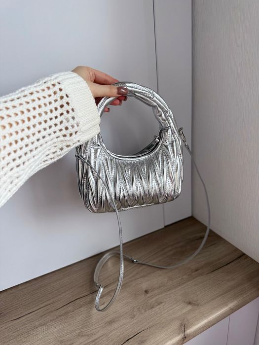 Сумка Miu Miu Wander Matelasse Mini Hobo Silver