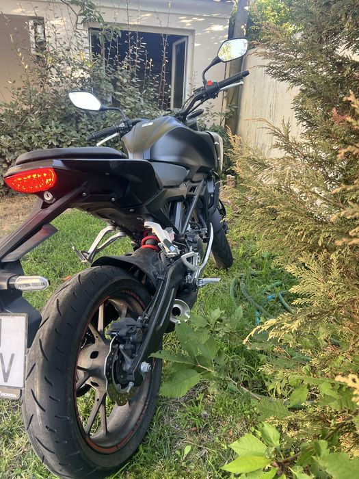 Moto Honda cb 125r