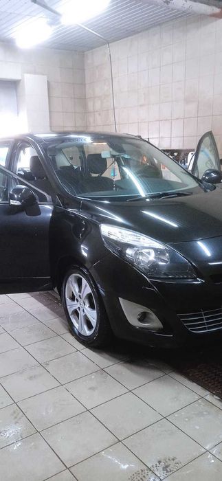 Renault Megane Scenic