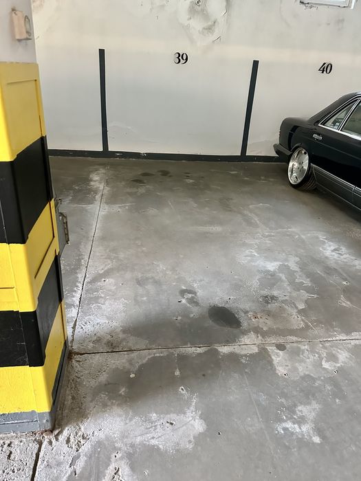 Miejsce postojowe w garażu podziemnym