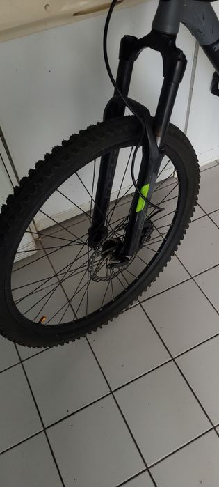 Bicicleta semi nova
