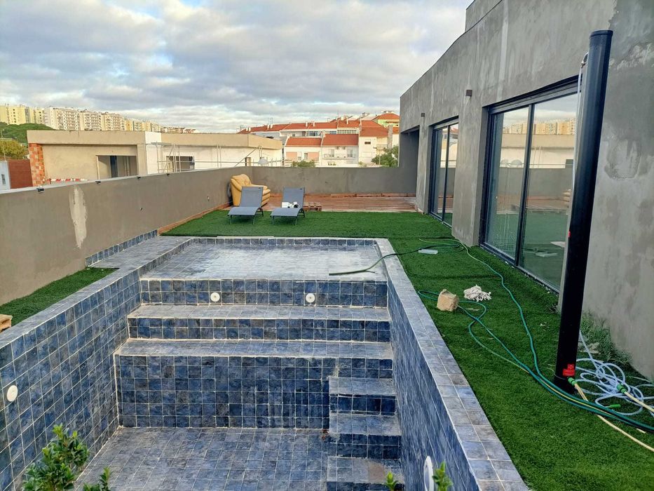 Vende-se Moradia
