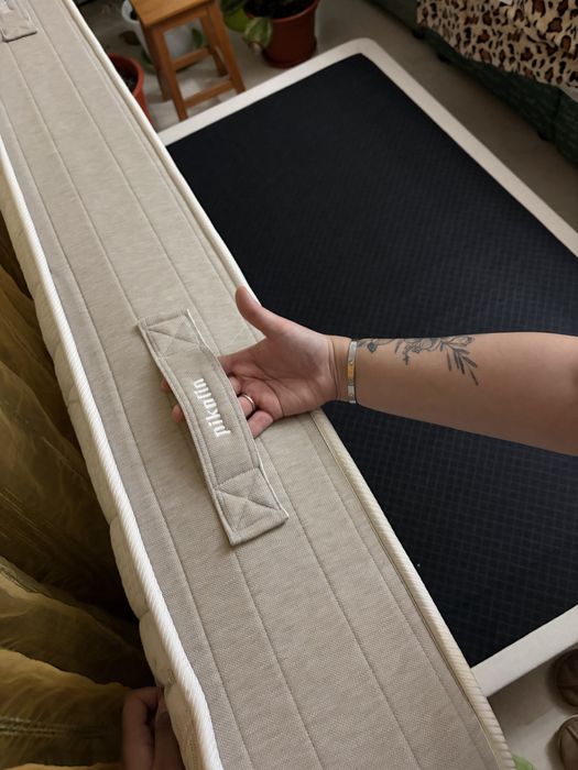 Vendo cama de solteiro Nova !