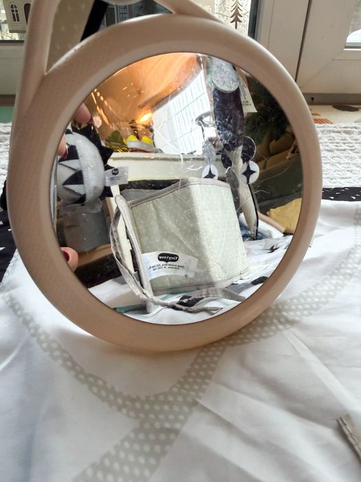 Mata dla niemowląt Tiny Love – Magiczna Kraina (czarno-biała)