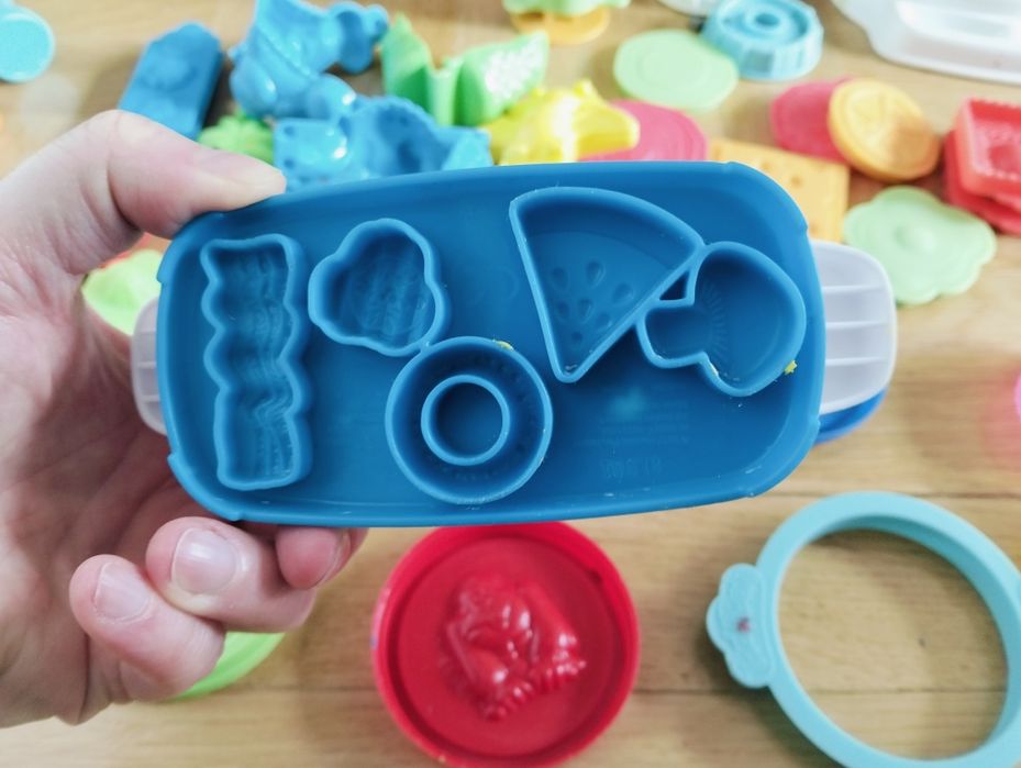 Zestaw foremek do ciastoliny toster dentysta makarony