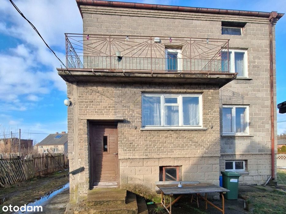 Dom do remontu w Borowem – duża działka 975 m²