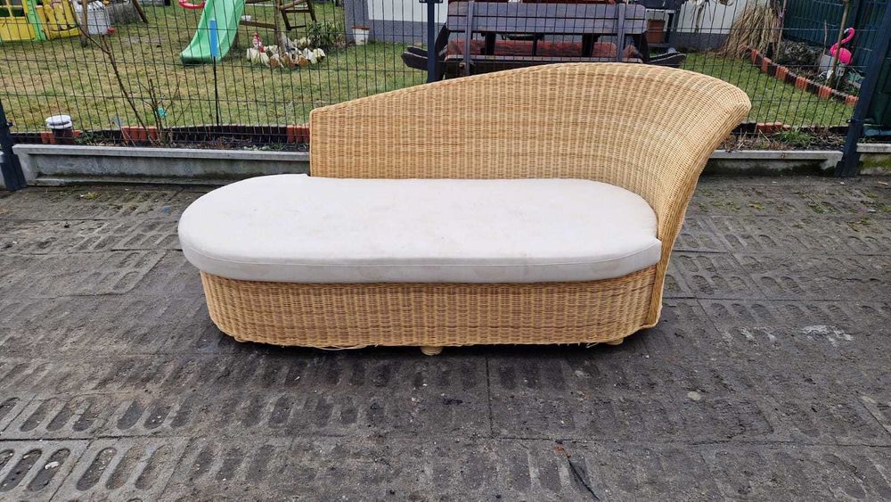 Szezlong Kanapa Sofa rattanowa z ratanu rattanu naturalny rattan ratan leżanka funkcja spania relaks relax do fryzjera kosmetyczki spa barbera hotelu