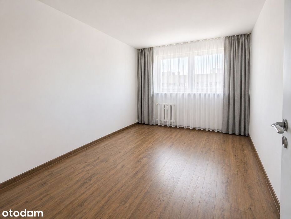3 pokoje po generalnym remoncie | balkon | winda | centrum Polic
