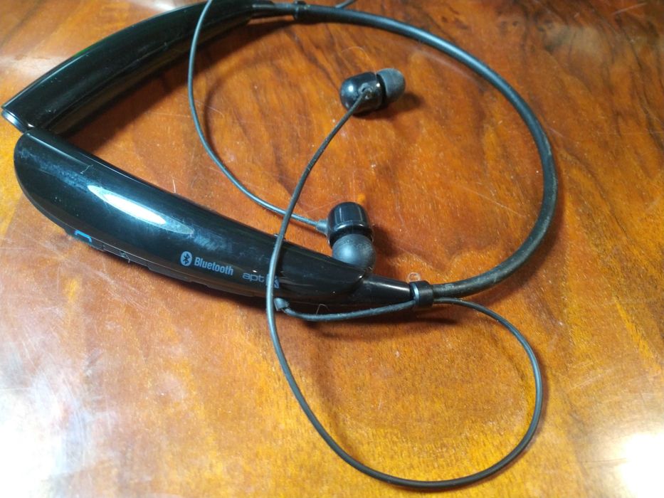 Стерео Bluetooth гарнитура LG Tone HBS-730 / 750