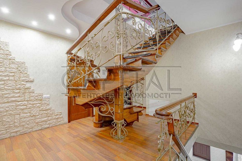 Оренда затишного будинку 300м2 Осокорки Дарницький р-н вул. Садова