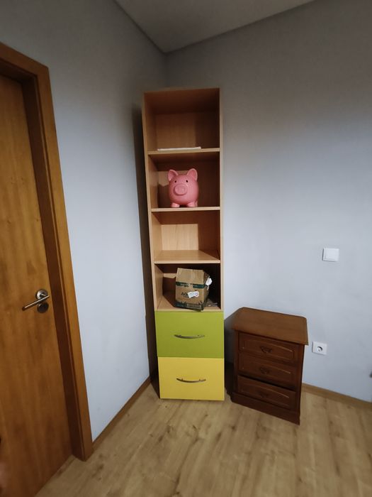 Móvel comprido (apenas)