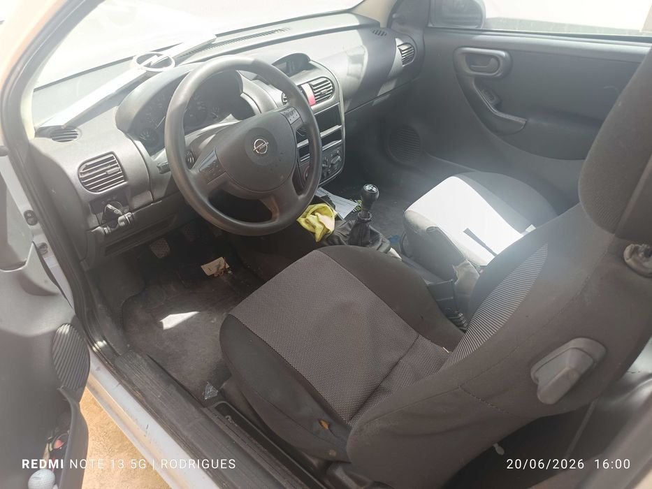 Opel Corsa C para peças
