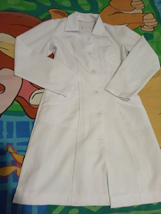 Медичний халат в гарному стані