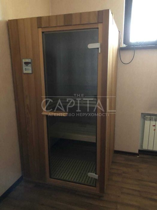 Оренда затишного автономного будинку в Бучі для великої родини, 2 поверхи, 250 м2, власний басейн з підігрівом