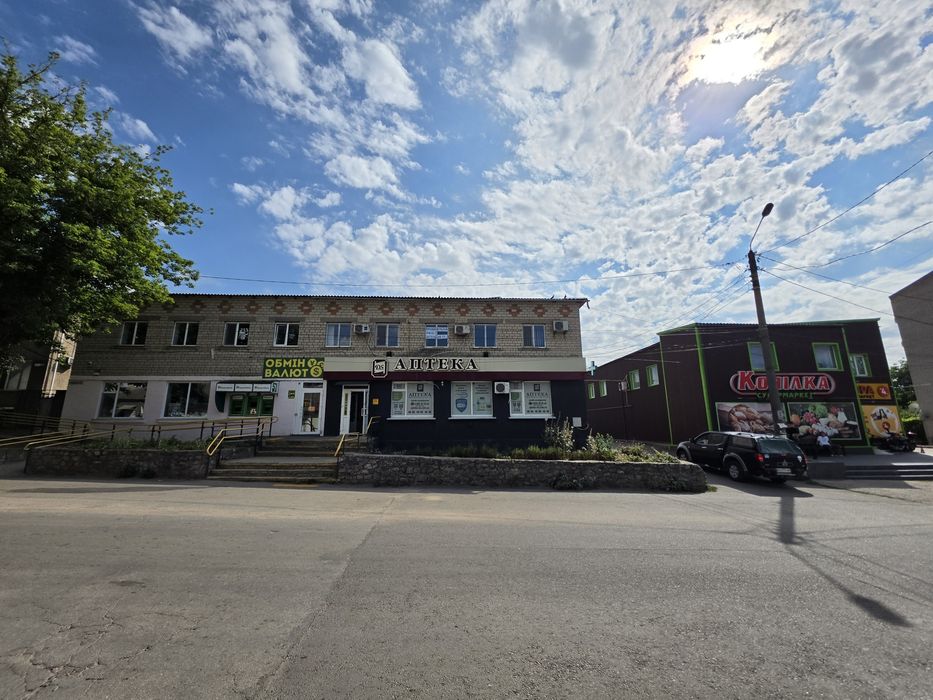 Продається офісне приміщення 82 квм