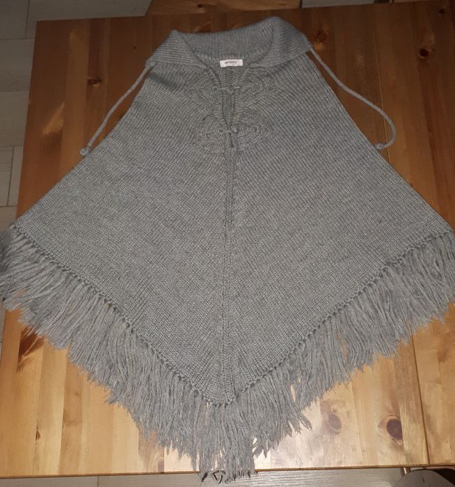 Ponczo/płaszcz/sweter szare