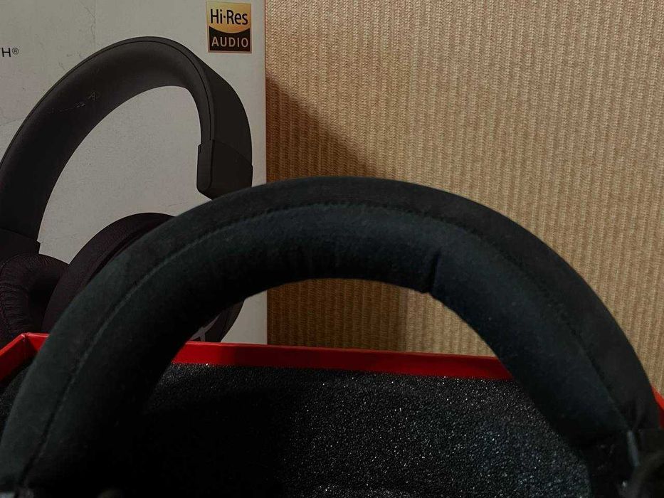 Беспроводная игровая гарнитура HyperX Cloud MIX Hi-Res Audio