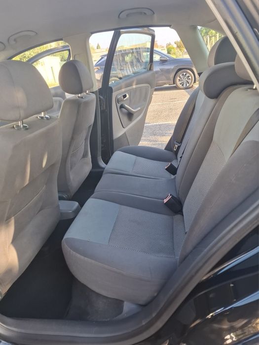 Seat Ibiza 6L 1.4TDI Signo