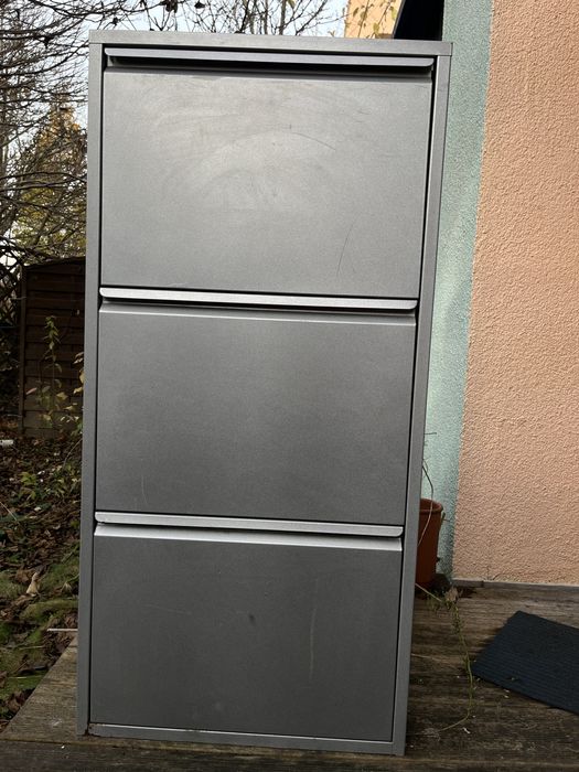 Szafka na buty metalowa