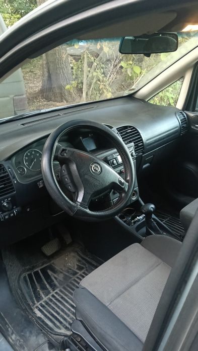 Opel Zafira 1.8 2004рік
