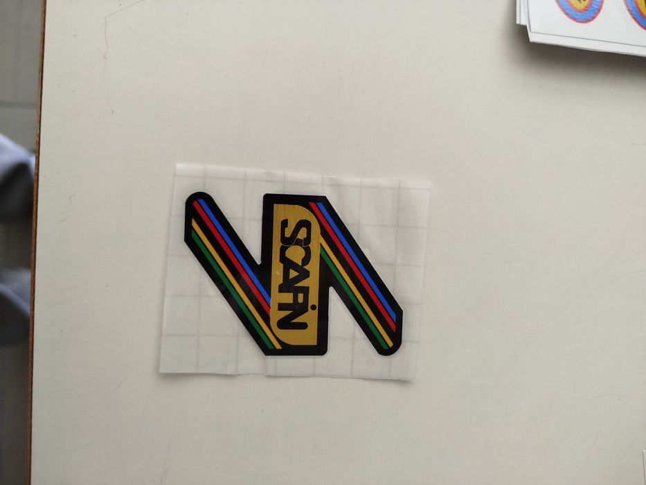 Autocolante para tubo direção