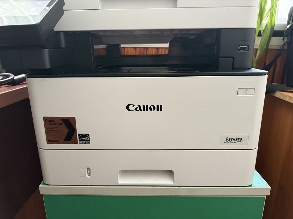 Продам Canon i-SENSYS MF421dw багатофункціональний лазерний принтер