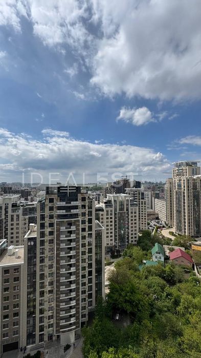 TaryanTowers  84м  без комісії !! з неймовірним ремонтом,краєвидом