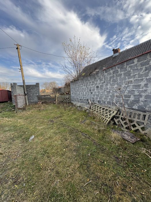 Продаж ділянки та старого будинку с.Миклашів