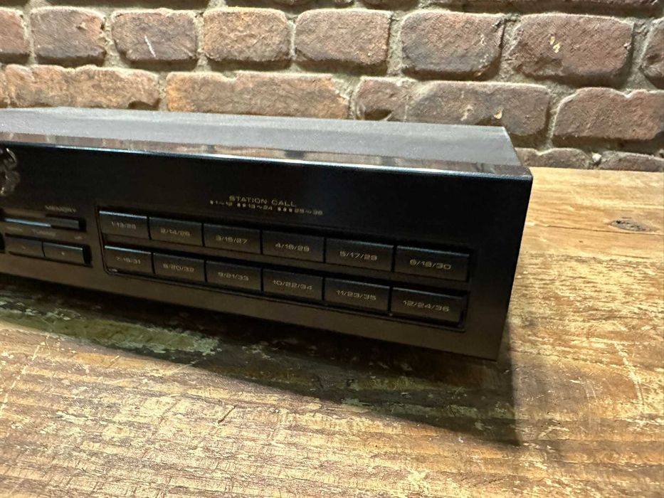 Tuner Radiowy Pioneer F-227 2