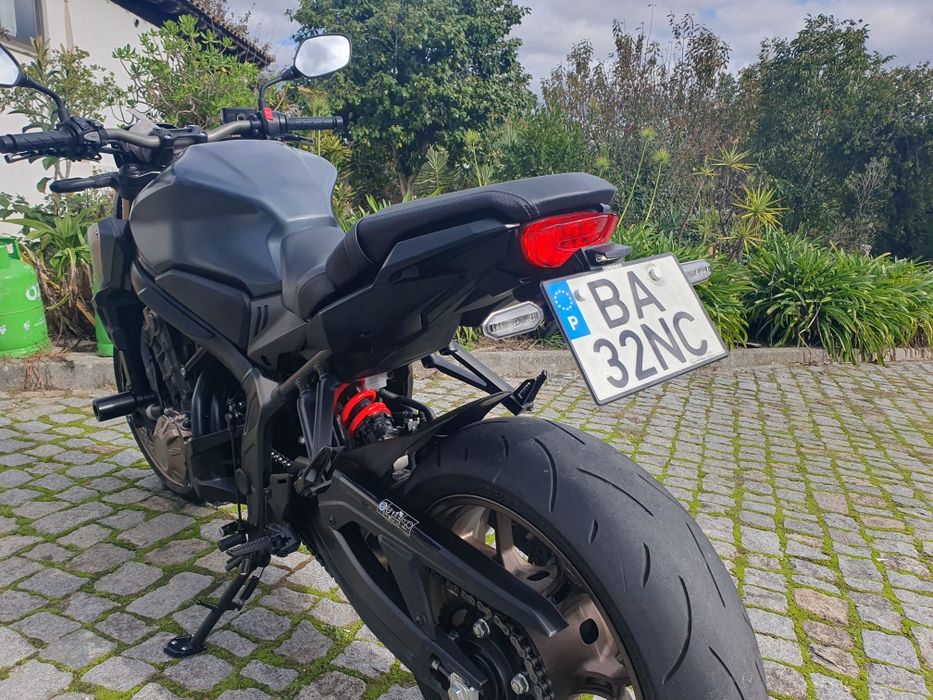 Moto como nova com vários extras