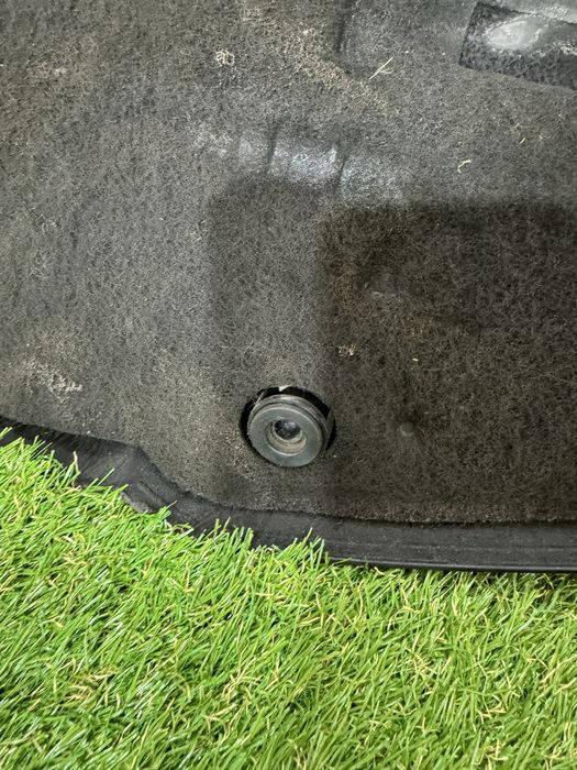 Кришка двигуна захист декоративна кришка w211 w203 w209 w164 3.0 om642