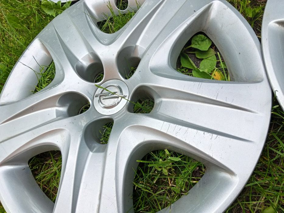 Sprzedam kołpaki strukturalne opel Insignia