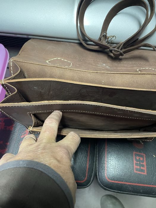 Pasta vintage Classic em pele castanha