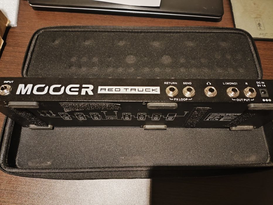 Pedaleira Mooer RedTruck pedais